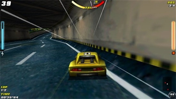 极品飞车12中文版.jpg